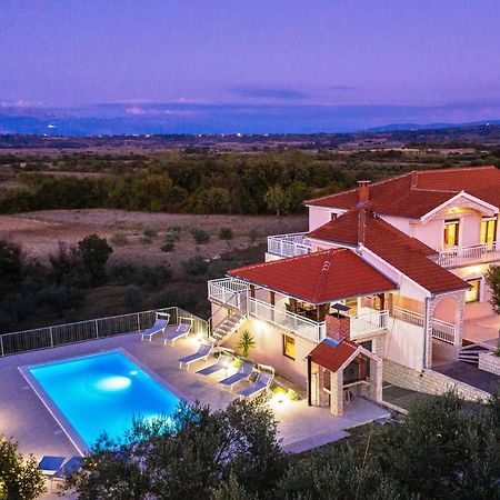 Vila Luna Apartments Zadar Ngoại thất bức ảnh