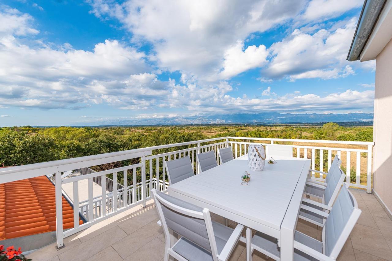 Vila Luna Apartments Zadar Ngoại thất bức ảnh